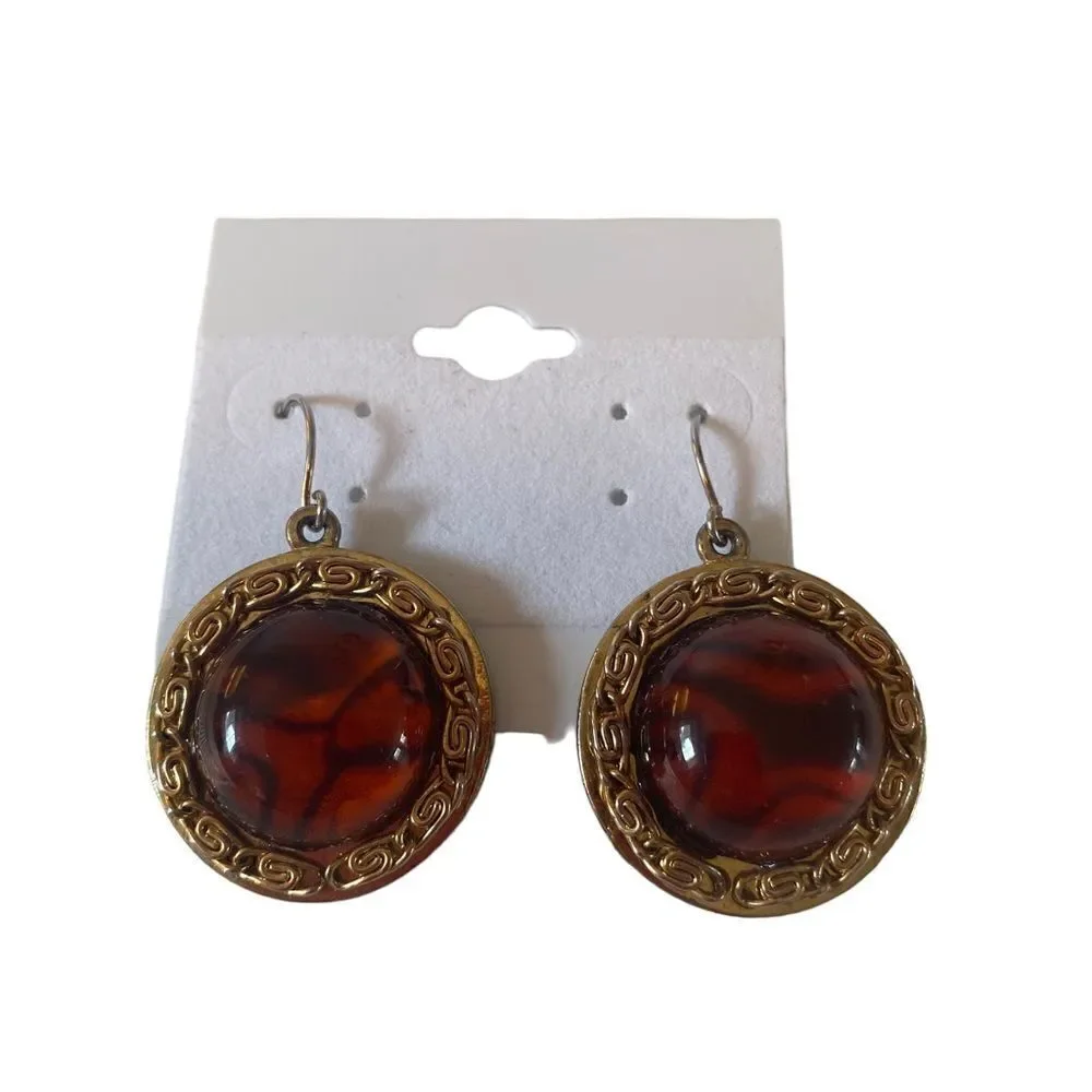 Vintage Gold Toned Etched Earrings with Large Tiger’s Eye Colored Center.